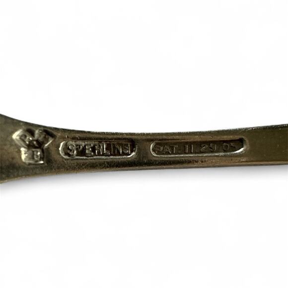 Vintage MOUNT VERNON Lunt Sterling Silver 6" Spoon - Picture 4 of 5